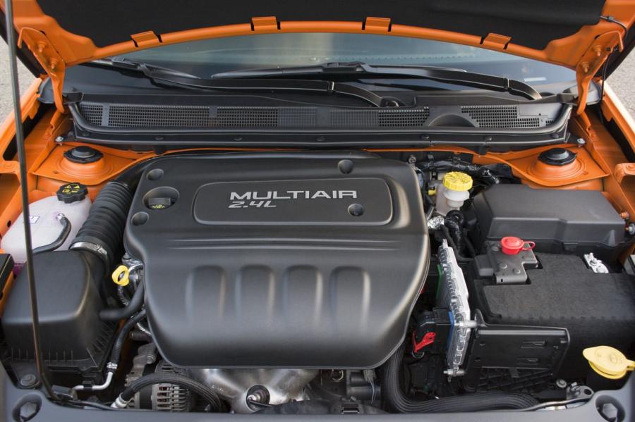  Dodge Dart GT 2013 года  (фото 7 из 55)